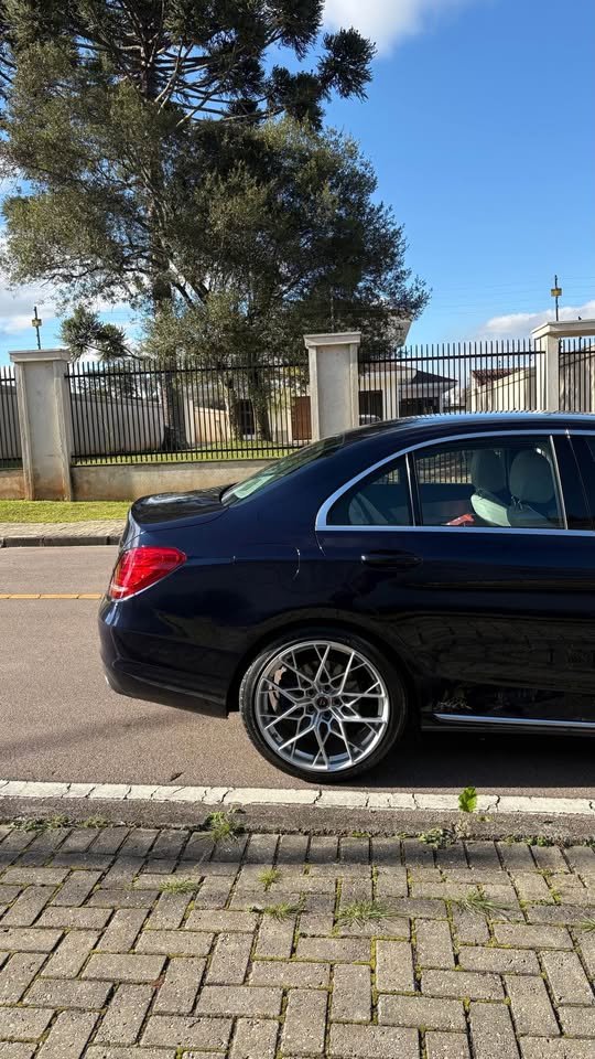 Mercedes-Benz C-Class 2017